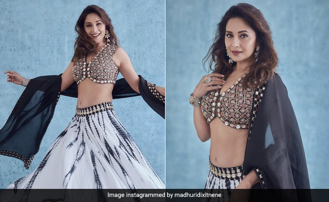 Madhuri Dixit's Tie-Dye <i>Lehenga</i> Is The Trendiest Choice For Your Next Monsoon Wedding