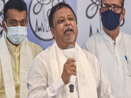 Trinamool vs Trinamool: Leader Calls Mukul Roy 'BJP Leader', Seeks Arrest Trinamool vs Trinamool: Leader Calls Mukul Roy 'BJP Leader', Seeks Arrest