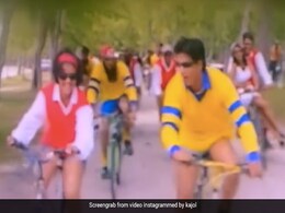 World Bicycle Day 2021: On Kajol's <I>Kuch Kuch Hota Hai</i> Post With Shah Rukh Khan, Karan Johar Recalls Her Accident World Bicycle Day 2021: On Kajol's <I>Kuch Kuch Hota Hai</i> Post With Shah Rukh Khan, Karan Johar Recalls Her Accident
