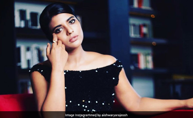 "Here Are Some Lovely Pics" Of Aishwarya Rajesh From A Pre-Lockdown Photoshoot
