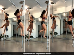 Jacqueline Fernandez पोल डांस की प्रैक्टिस करती आईं नजर, देखें Video Jacqueline Fernandez पोल डांस की प्रैक्टिस करती आईं नजर, देखें Video