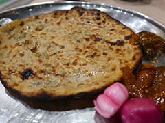 Agra Paratha Thali