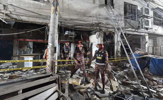 7 Dead, 50 Hurt In Bangladesh Blast Likely Caused By Gas Line