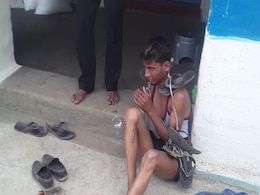 MP : महिला के साथ दोस्ती करने पर 2 लड़कों की पिटाई, बाल काटकर पहनाई जूतों की माला MP : महिला के साथ दोस्ती करने पर 2 लड़कों की पिटाई, बाल काटकर पहनाई जूतों की माला