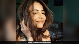 Rakul Preet's "Chaat Time" On The Filming Sets Is Drool-Worthy; Take A Look
