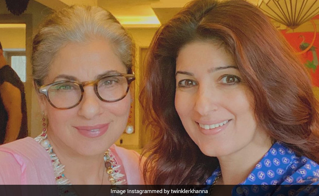 Are You Sure It's Not A Nolan Movie? Because Birthday Girl Dimple Kapadia Is Turning Time "Backwards"