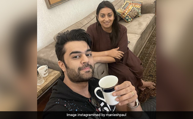 Smriti Irani Served <I>Kadha</i> To Maniesh Paul Instead Of Tea. Only She Can