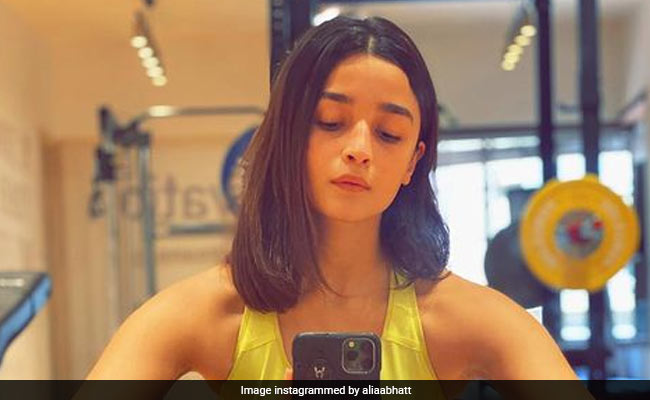 Alia Bhatt "Chronicles" Her Work Out Struggles, One Pic At A Time