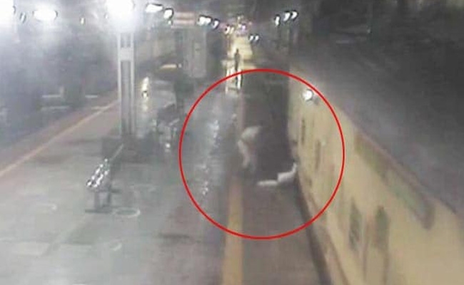 Watch: Mumbai Man's Narrow Escape In Bid To Board Moving Train, Thanks To Rail Staff