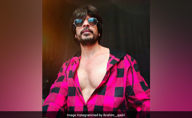 This Not-Shah Rukh Khan Will Make You Rub Your Eyes In Disbelief. See Pics And Videos