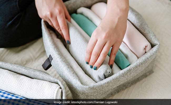 5 Of The Best Space-Saving Hacks That Your Closet Desperately Needs