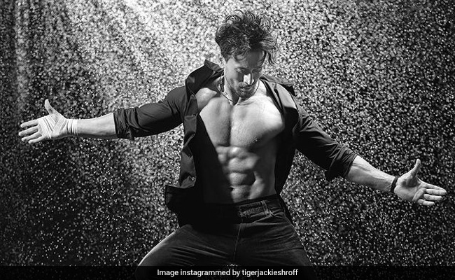 Dabboo Ratnani's 2021 Calendar: Ab-Tastic Tiger Shroff Steals Monsoon's Thunder In A Perfect Shot