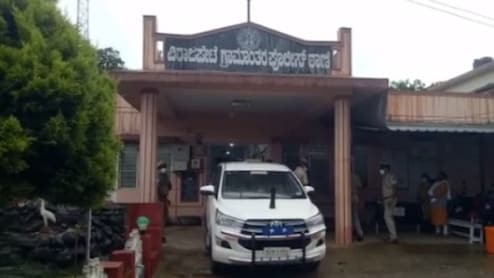 Karnataka Couple Strangle Toddler, Then Die By Suicide. Child Survives