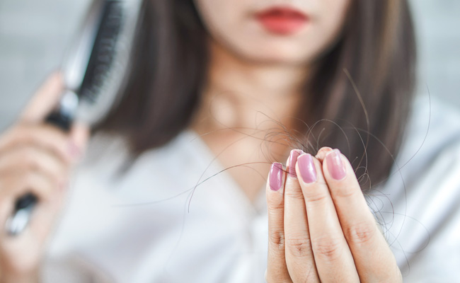 Combing post-oiling can cause hair breakage