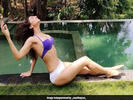 Vaani Kapoor's Mix-And-Match Bikini Transports Us To The Nearest Island Vaani Kapoor's Mix-And-Match Bikini Transports Us To The Nearest Island