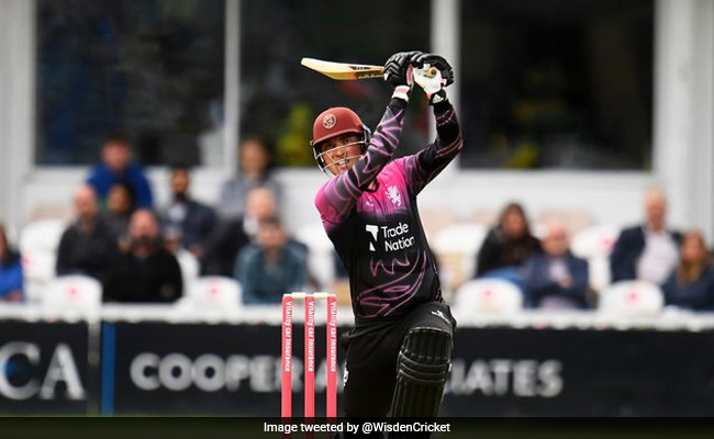 इंग्लैंड में KKR बल्लेबाज ने की छक्कों की बरसात, 15 गेंद पर 75 रन ठोकते हुए जमाया तूफानी शतक- Video