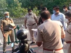 दिल्ली : दो बाइक पर सवार बदमाशों ने बीच सड़क शख्स से लूट लिए 70 लाख रुपये