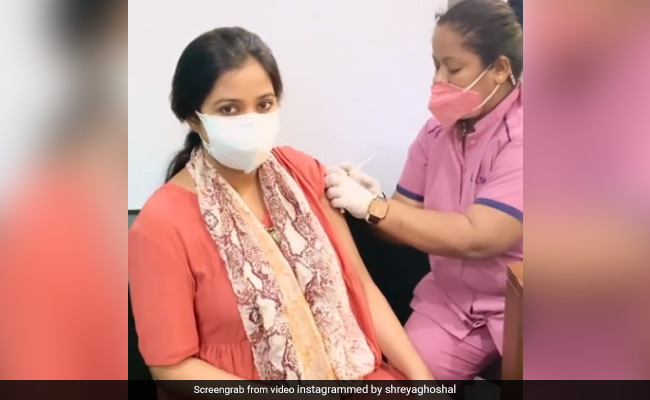 New Mom Shreya Ghoshal Got Vaccinated When Son Devyaan Was "Sleeping Peacefully"
