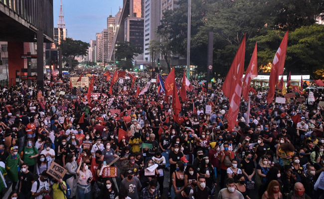 Pot-Banging Protests Erupt In Brazil As 2,507 Die Of Covid In A Day