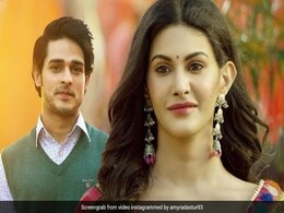 Amyra Dastur का नया गाना 'पिंड खाली लगदा' हुआ रिलीज, कुछ ही देर में आए 2 लाख से ज्यादा व्यूज Amyra Dastur का नया गाना 'पिंड खाली लगदा' हुआ रिलीज, कुछ ही देर में आए 2 लाख से ज्यादा व्यूज