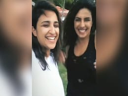 प्रियंका चोपड़ा ने परिणीति के साथ किया Rain Dance, फैंस ने ली चुटकी- दीदी साबुन चाहिए...देखें Video प्रियंका चोपड़ा ने परिणीति के साथ किया Rain Dance, फैंस ने ली चुटकी- दीदी साबुन चाहिए...देखें Video