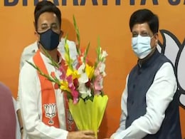 यूपी चुनाव से पहले कांग्रेस को झटका, बीजेपी में शामिल हुए जितिन प्रसाद यूपी चुनाव से पहले कांग्रेस को झटका, बीजेपी में शामिल हुए जितिन प्रसाद