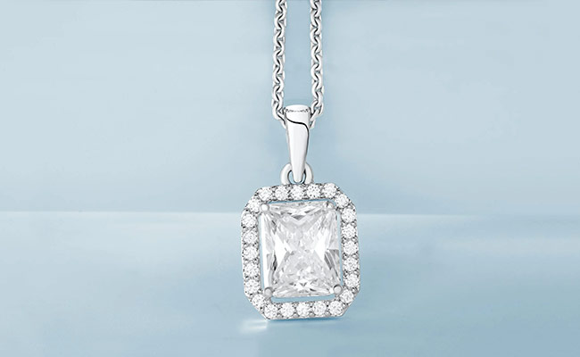 Precious Jewellery In Gold And Platinum To Add Value Your Jewellery Collection