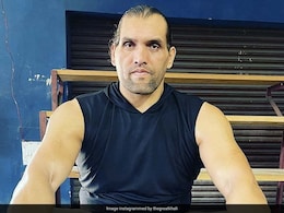 Zomato Sends Great Khali A Unique And Quirky Birthday Cake - See Post