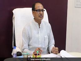 कोरोना योद्धाओं के लिए मध्यप्रदेश सरकार के खोखले वादे, केवल कागजों पर ही बनकर रह गईं योजनाएं कोरोना योद्धाओं के लिए मध्यप्रदेश सरकार के खोखले वादे, केवल कागजों पर ही बनकर रह गईं योजनाएं