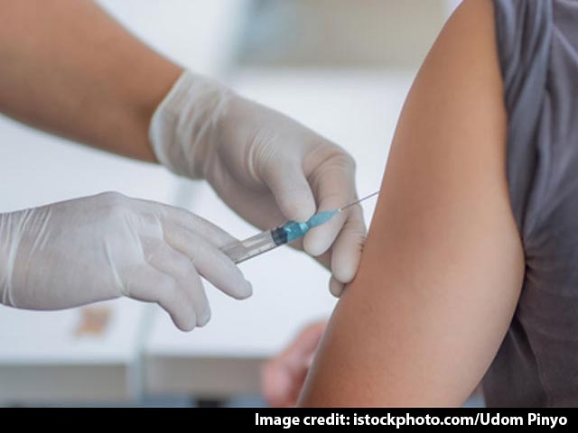 COVID-19 Vaccine Doesn't Cause Infertility, Says Dr Suneela Garg As She Bust Vaccine Related Myths