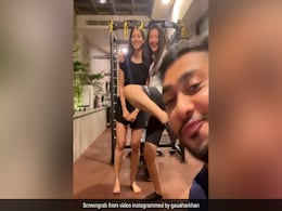 The One With Gauahar Khan And Zaid Darbar's Ultimate Photobomb Moment The One With Gauahar Khan And Zaid Darbar's Ultimate Photobomb Moment