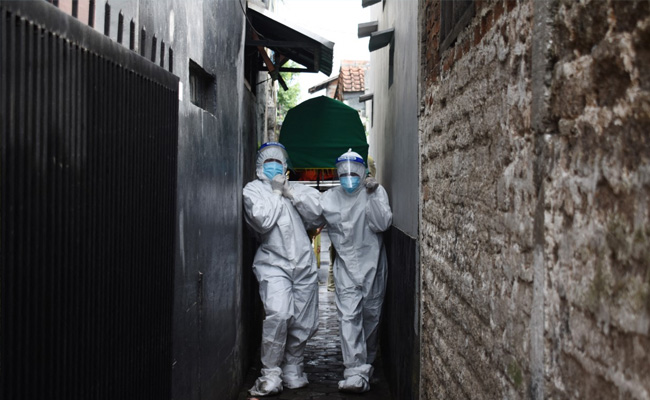 दुनियाभर में कोविड से रिकॉर्ड 40 लाख से ज्यादा लोगों की हुई मौत, इंडोनेशिया नया हॉटस्पॉट : WHO