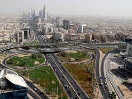 Saudi Arabia To Reopen To Vaccinated Tourists After 17-Month Covid Closure Saudi Arabia To Reopen To Vaccinated Tourists After 17-Month Covid Closure