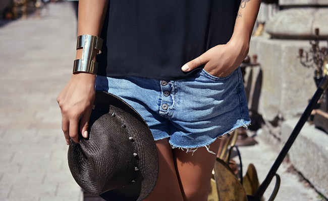 These Denim Shorts For Women Are Closet Mainstays For Casual Cool Looks