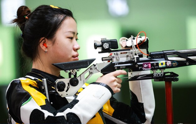 Chinas Yang Qian Wins First Gold Medal Of Tokyo Olympics