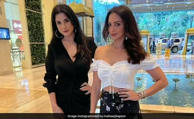 Maheep Kapoor And Seema Khan Are The Definition Of Yin And Yang In Their Bengaluru Diaries