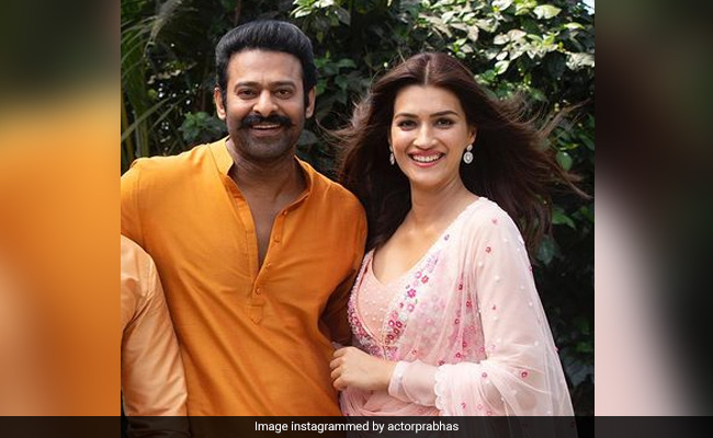 How Prabhas And Team <I>Adipurush</I> Wished Birthday Girl Kriti Sanon