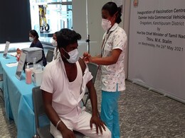 Daimler India Begins Vaccinating Truck Drivers At Its Tamil Nadu Plant Daimler India Begins Vaccinating Truck Drivers At Its Tamil Nadu Plant