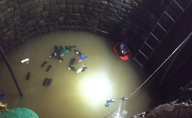 3 Dead As 30 People Fall Into Well In Madhya Pradesh