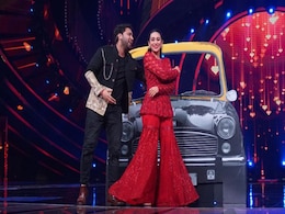 करिश्मा कपूर ने पूरा किया मोहम्मद दानिश का सपना, इंडियन आइडल 12 में रीक्रिएट किया 'राजा हिंदुस्तानी' मोमेंट करिश्मा कपूर ने पूरा किया मोहम्मद दानिश का सपना, इंडियन आइडल 12 में रीक्रिएट किया 'राजा हिंदुस्तानी' मोमेंट