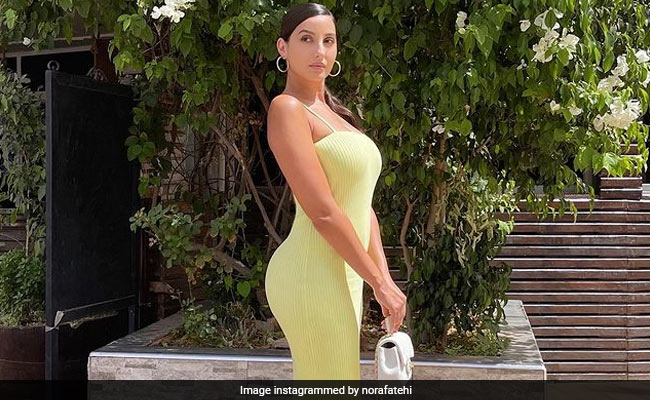 नोरा फतेही ने शेयर की लेटेस्ट फोटो, फैन्स ने यूं की जमकर तारीफ
