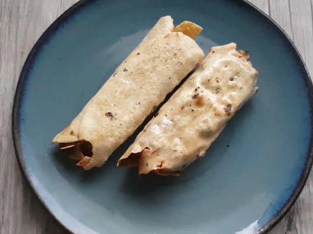 How To Make Chicken Stuffed Papad| Easy Chicken Stuffed Papad Recipe Video