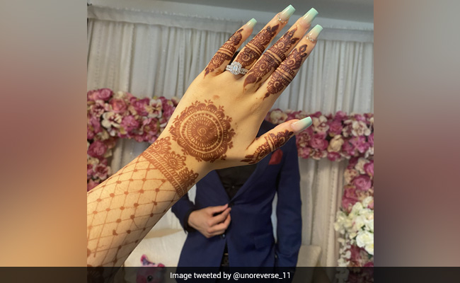 Find Out How Twitter Turned A Woman's Wedding Announcement Into A Tic-Tac-Toe Game