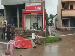 Robbers Blow Up ATM In Pune, Leave Behind Rs 10 Lakh Robbers Blow Up ATM In Pune, Leave Behind Rs 10 Lakh