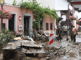 "Everything Was Under Water In 15 Minutes": Floods Tear Through Germany "Everything Was Under Water In 15 Minutes": Floods Tear Through Germany