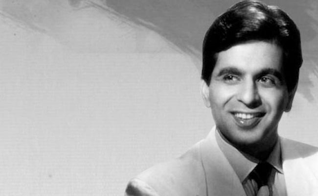 Dilip Kumar Death: बॉलीवुड के असली ‘किंग खान’ की 10 बेहतरीन फिल्में