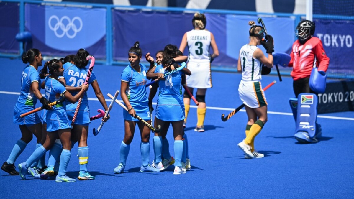 Olympics: India Women Enter Hockey Quarters; Losses For ...
