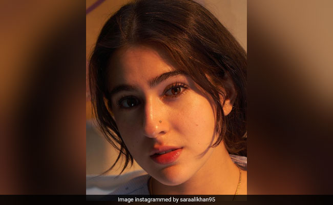 <i>Atrangi Re</i>: Akshay Kumar Clicked This BTS Pic Of Sara Ali Khan. See Here