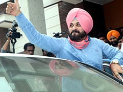 Opinion: With Gandhis' Backing, Sidhu Gets Exactly What He Wants