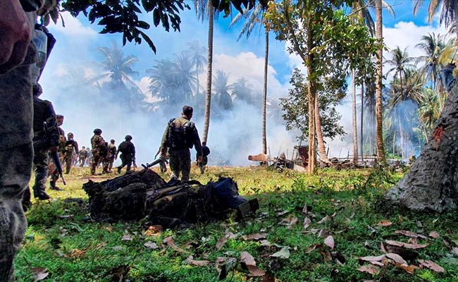 Black Box Retrieved From Crashed Philippines Air Force Plane